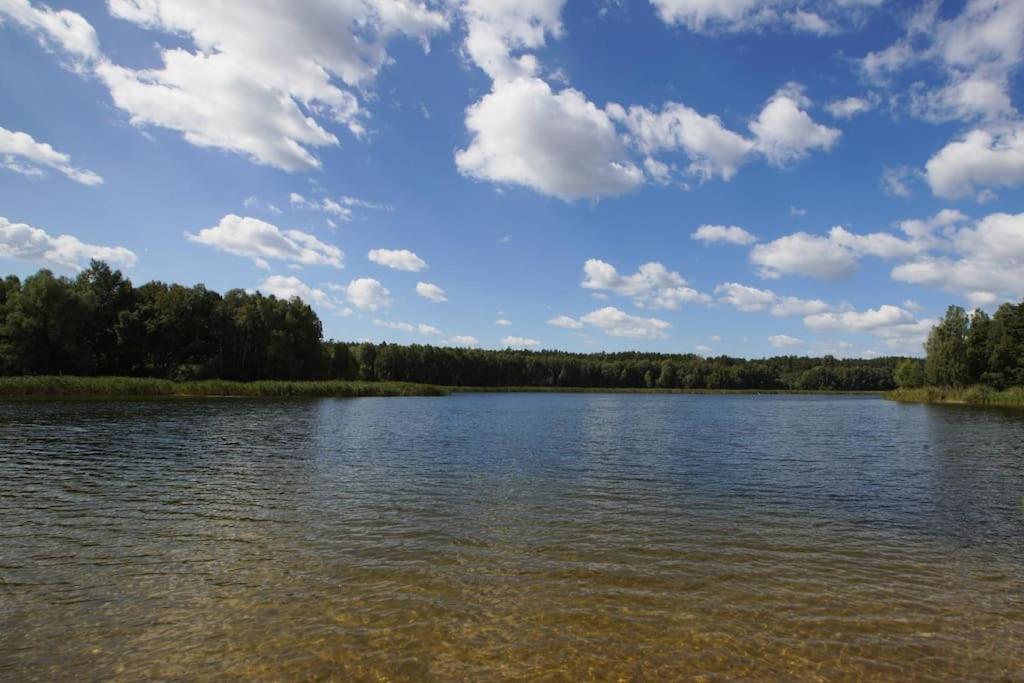 Kaminsko By Latowisko - Puszcza Zielonka Villa Buitenkant foto